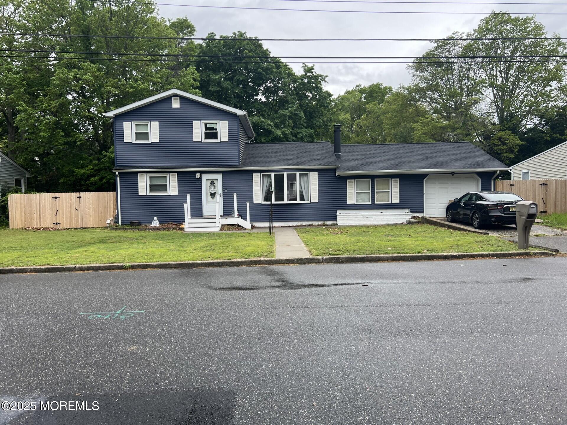 312 Dogwood Drive, Brick, New Jersey image 1