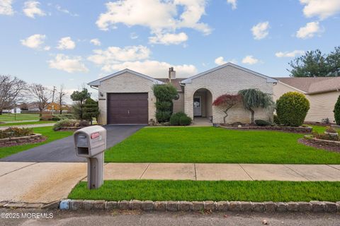 Photo of 1 Suffolk Way, Marlboro, NJ 07746 (MLS # 22537156)