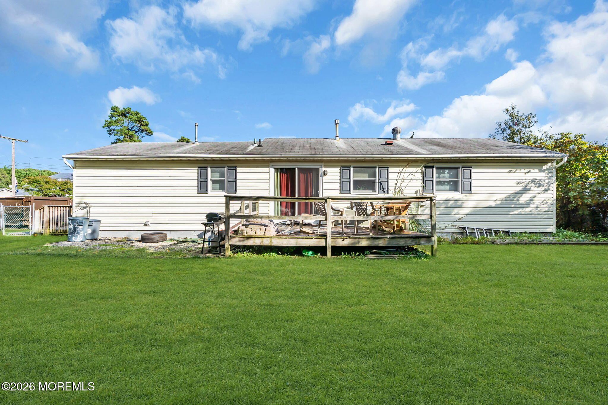 470 Barnacle Road