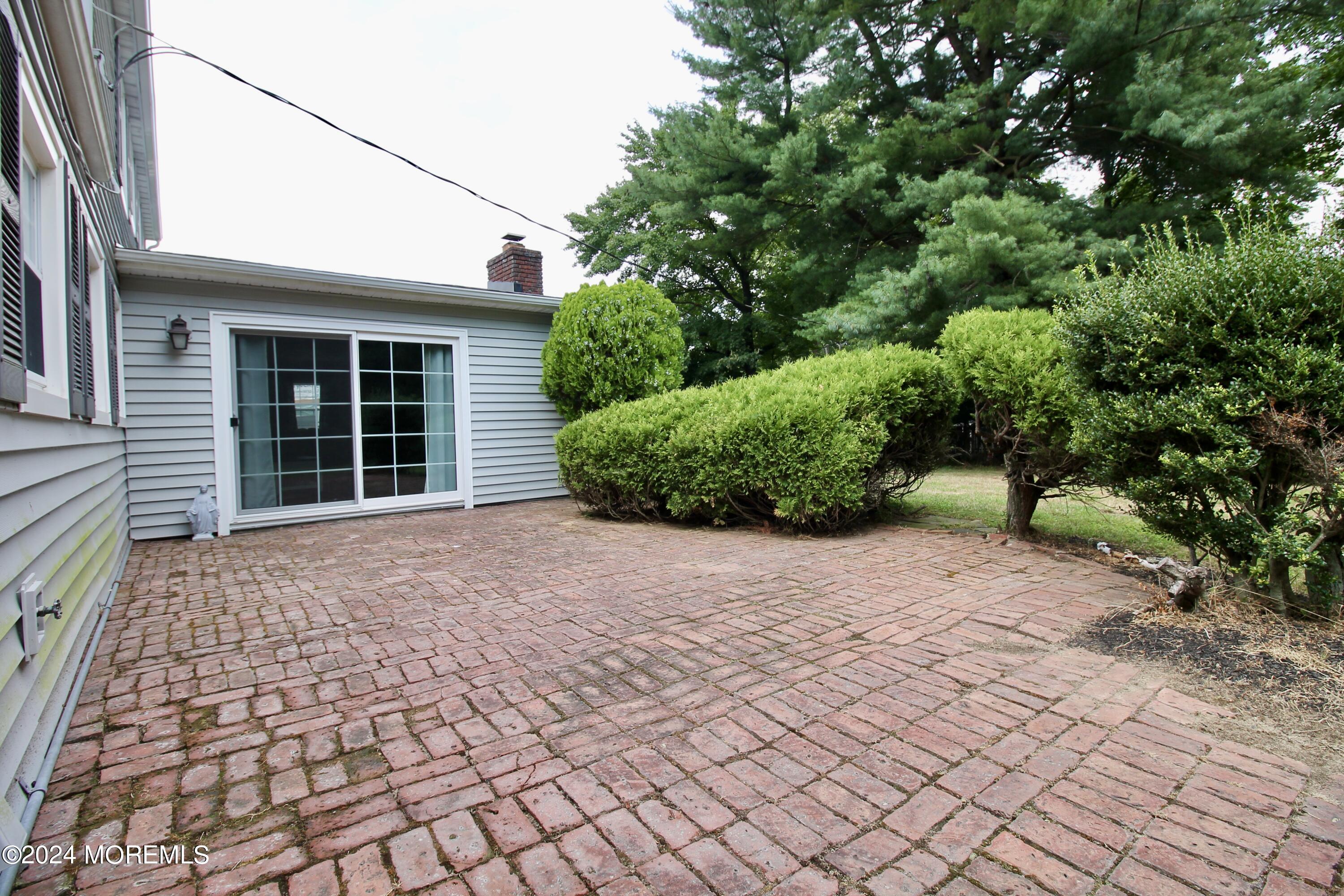 161 Ivy Hill Drive, Aberdeen, New Jersey image 26