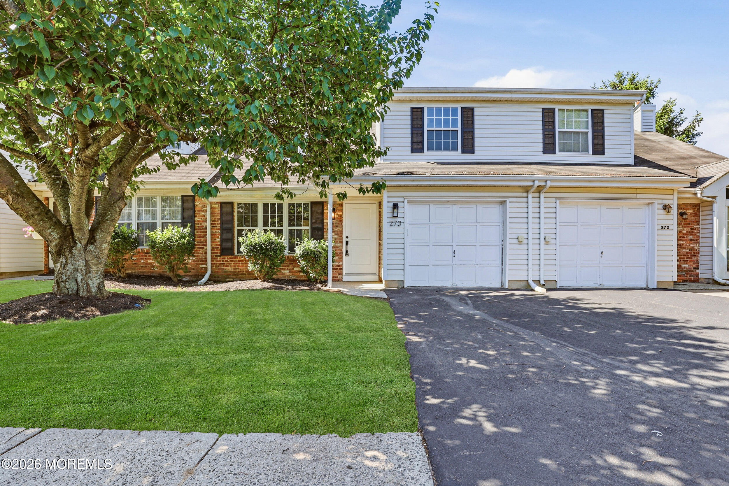 Photo 1 of 27 — 273 Edgeware Court, Franklin, NJ 08873