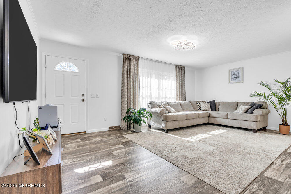 120 Circle Drive, Manchester, New Jersey image 3