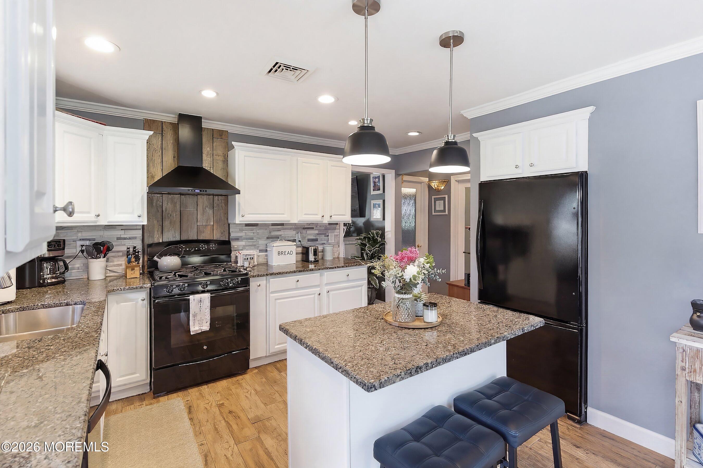 2256 Mount Hope Lane