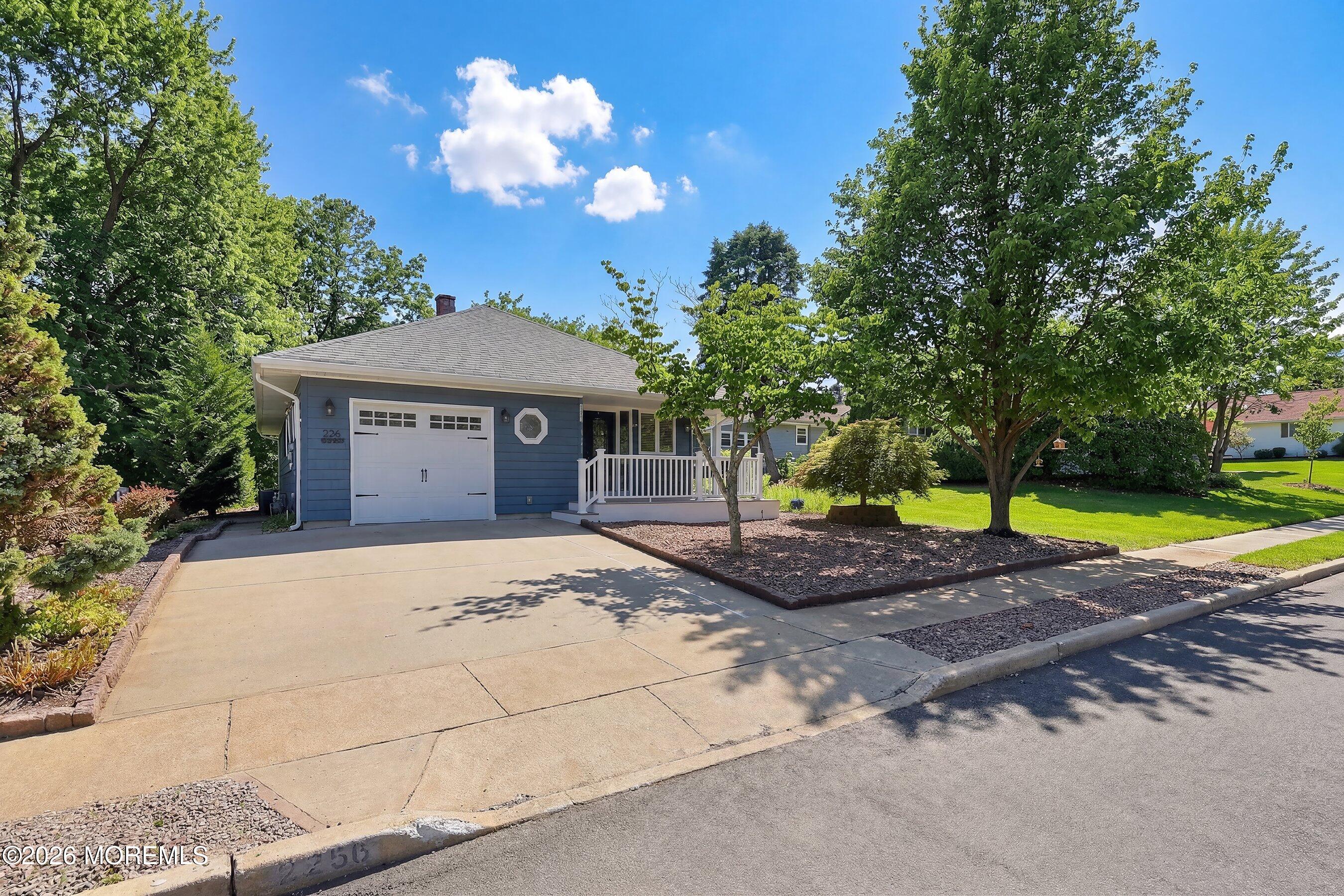 2256 Mount Hope Lane