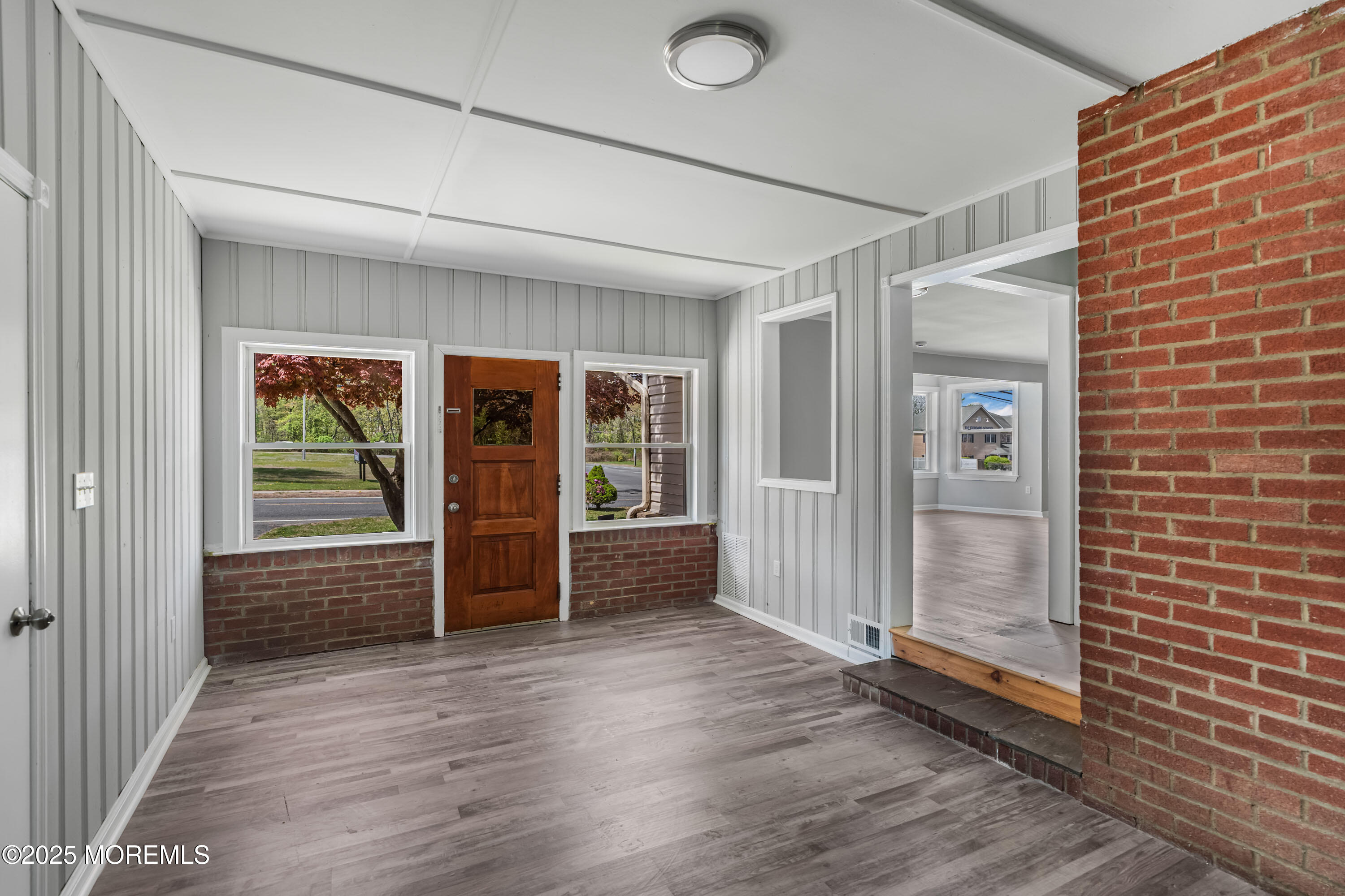 569 Holmdel Road, Hazlet, New Jersey image 9