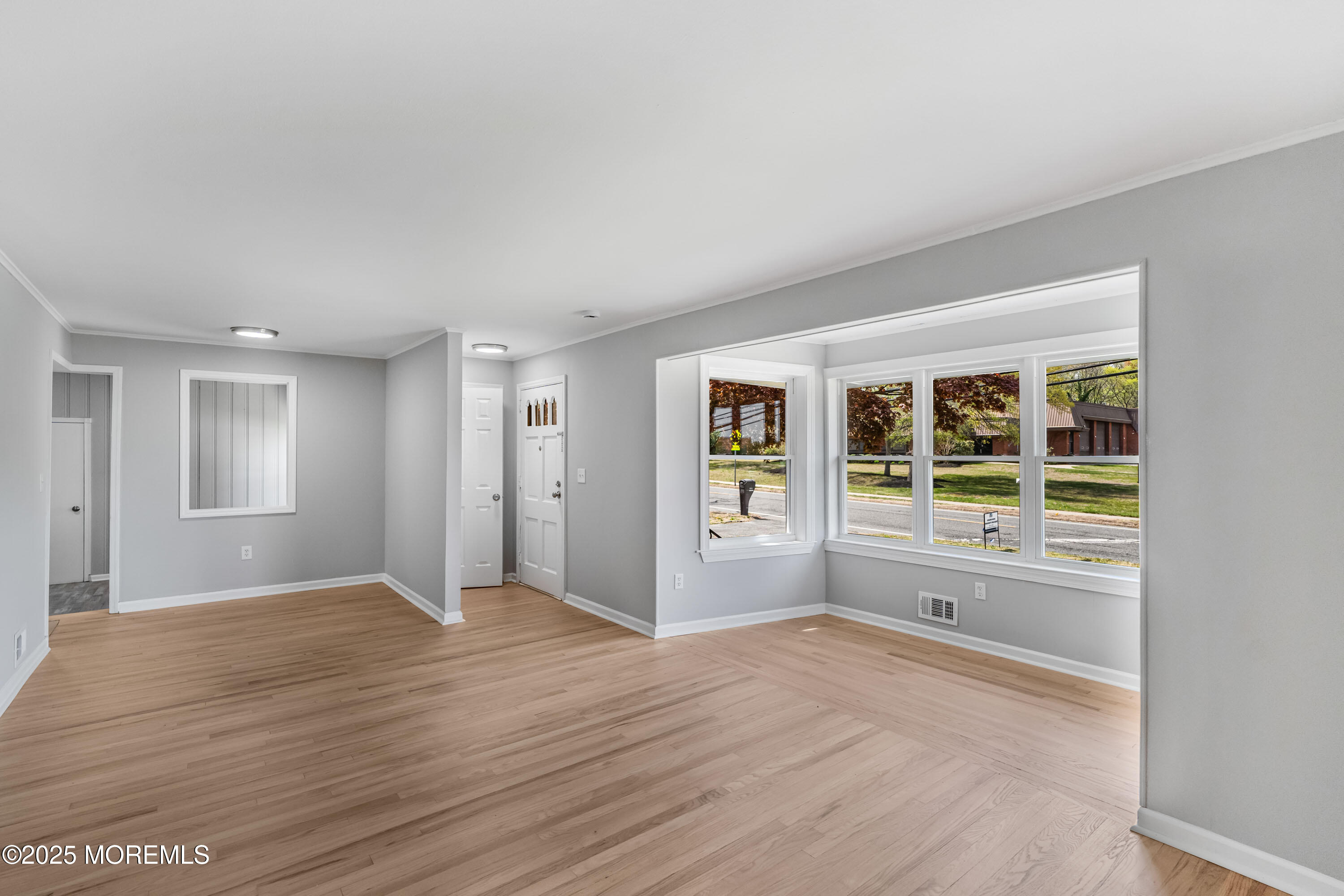 569 Holmdel Road, Hazlet, New Jersey image 14