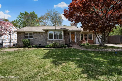 569 Holmdel Road, Hazlet, NJ 07730 - MLS#: 22512041
