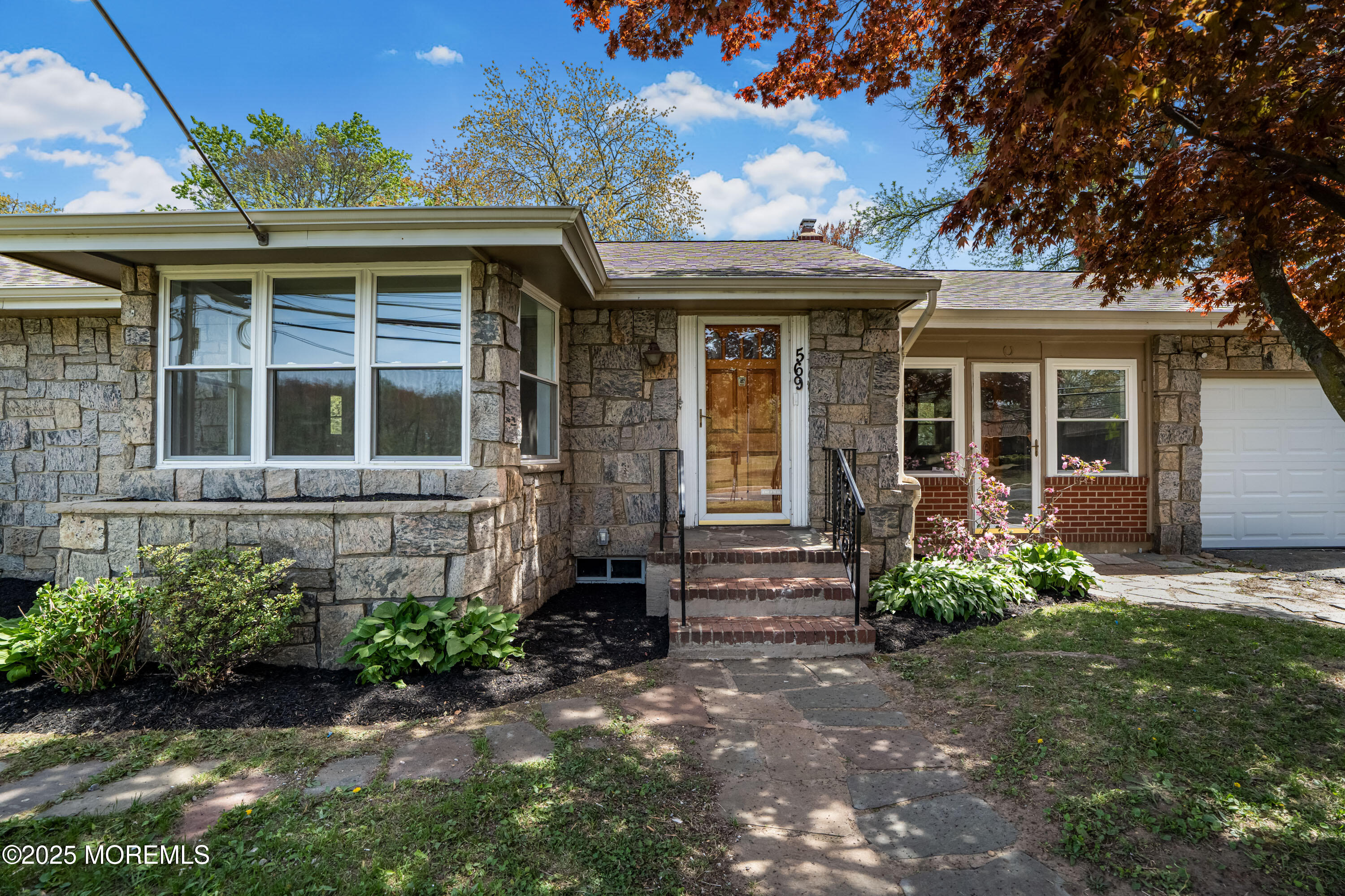 569 Holmdel Road, Hazlet, New Jersey image 5