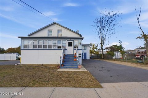 Multifamily For Sale - 233 Broadway<br/> Union Beach, NJ 07735