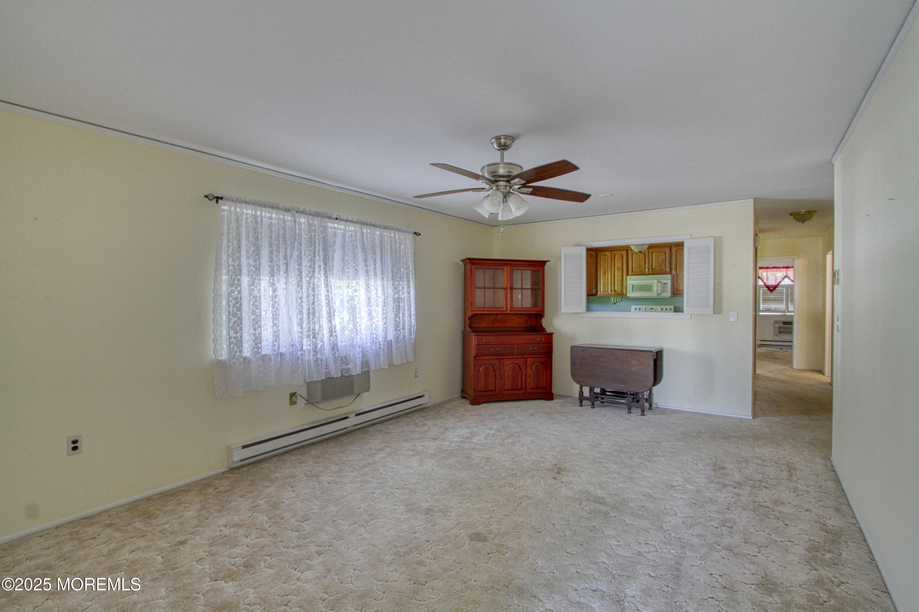 186 Laurel Place A