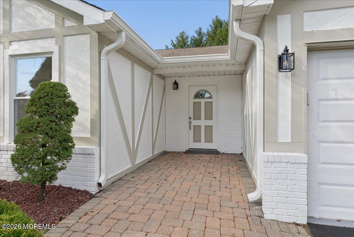25 Hansom Lane