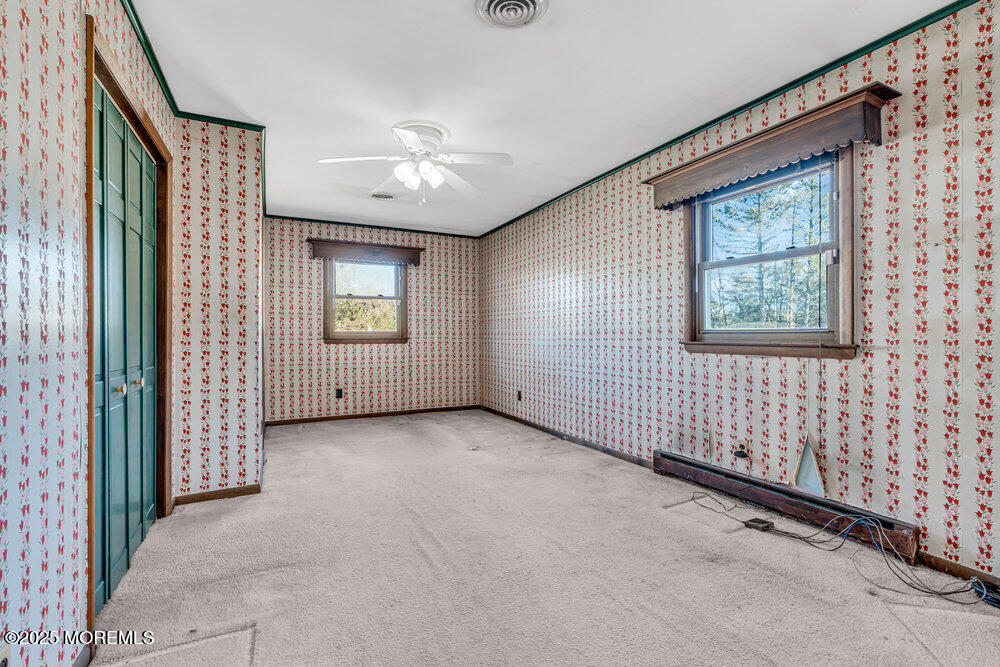 220 Edgemere Drive, Toms River, New Jersey image 42