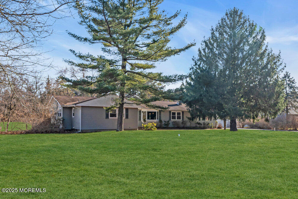 220 Edgemere Drive, Toms River, New Jersey image 4