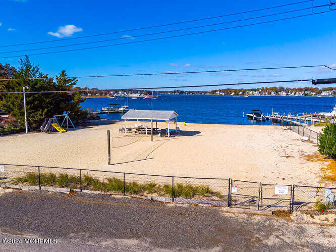 91 Shorewood Drive, Bayville, New Jersey image 20