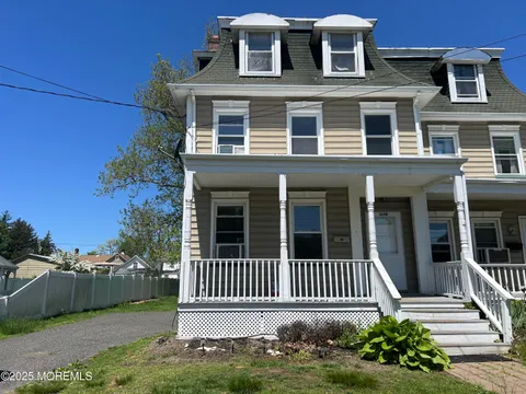 MLS: 22513671