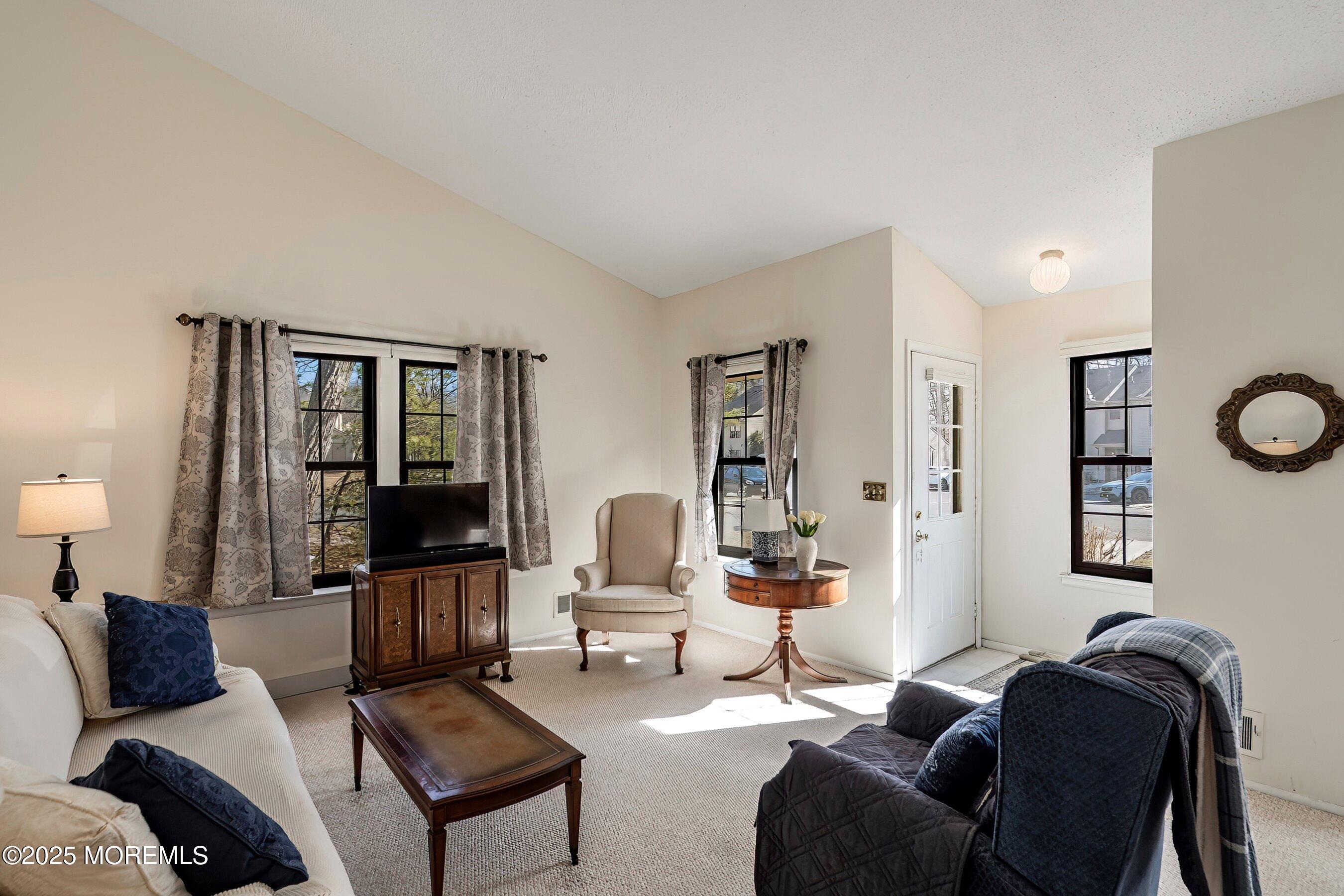 118 Azalea Circle, Jackson, New Jersey image 4