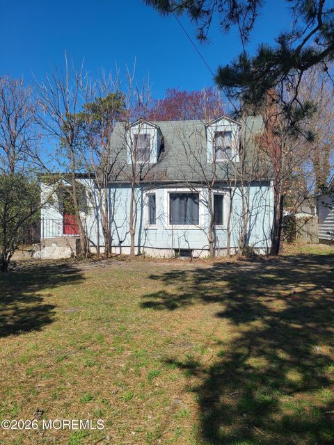 Photo of 32 Bayview Drive, Brick, NJ 08723 (MLS # 22610801)