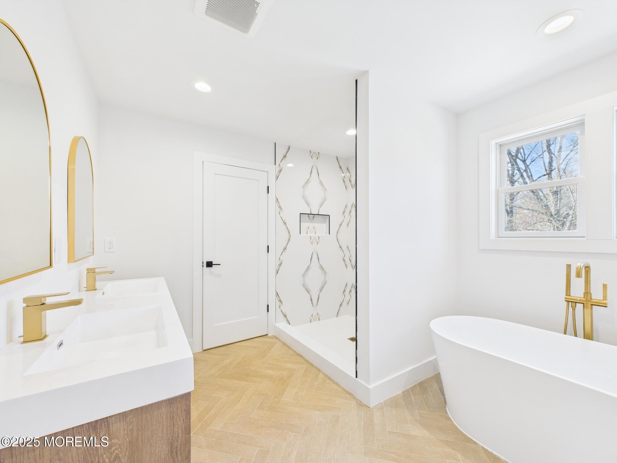 95 Tingley Lane, Edison, New Jersey image 46