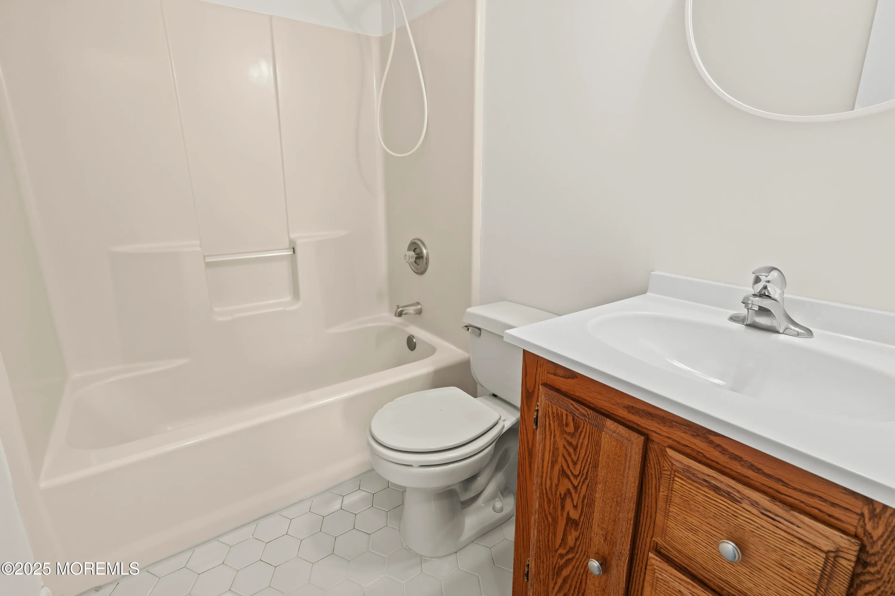 Bayville, New Jersey 08721, United States, 4 Bedrooms Bedrooms, ,3 BathroomsBathrooms,Residential,Active,247799