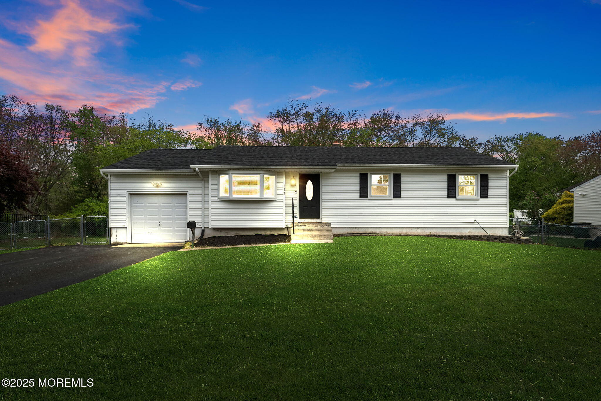 113 Darien Road, Howell, New Jersey image 2