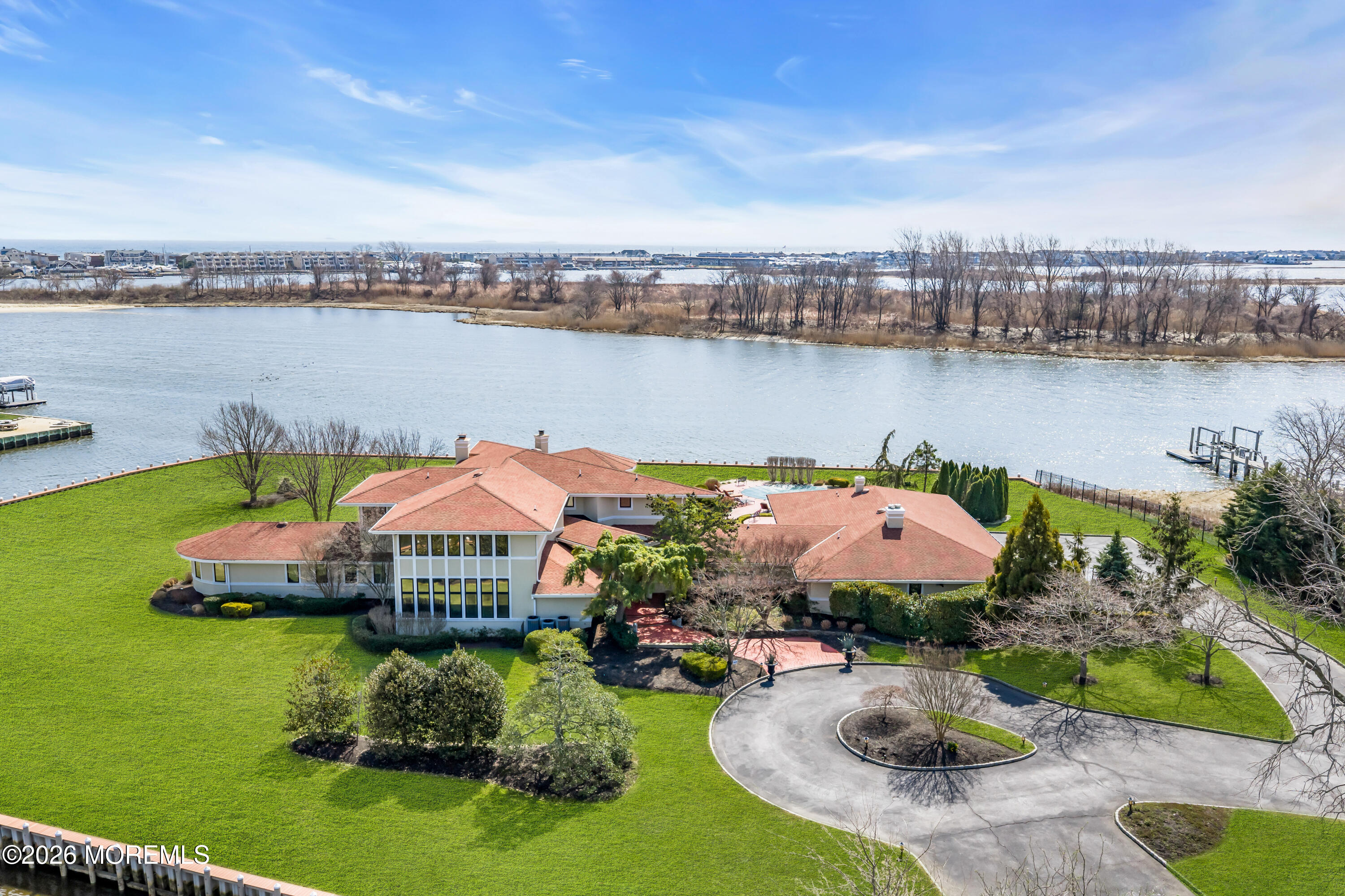 17 Oyster Bay Drive