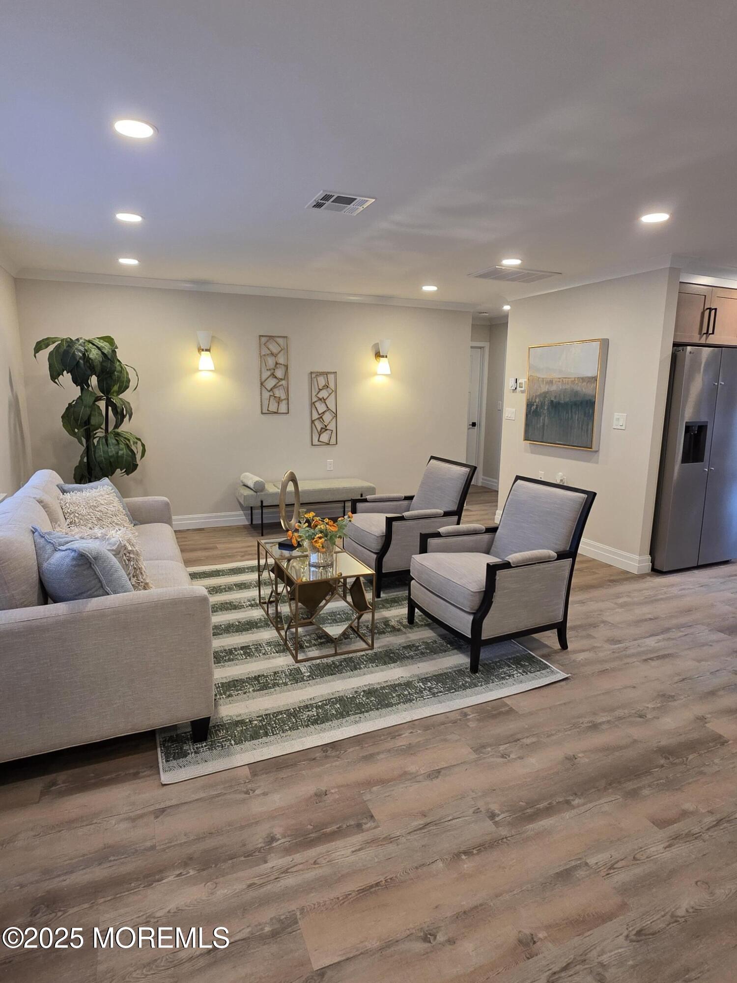 1015 Aberdeen Drive A