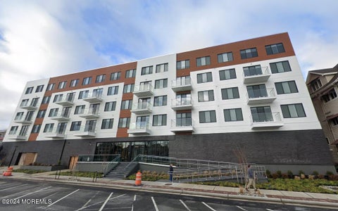 Apartment For Rent - 521 Lake Avenue #207<br/> Monmouth County, Asbury Park, NJ 07712