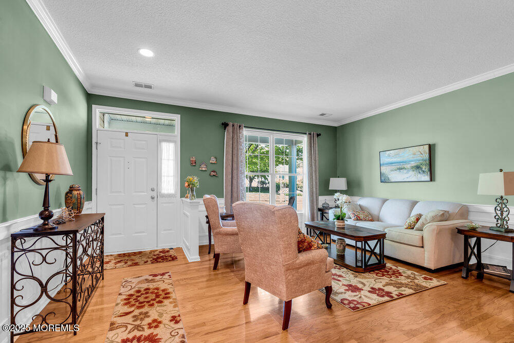16 Morningside Court, Lakewood, New Jersey image 9