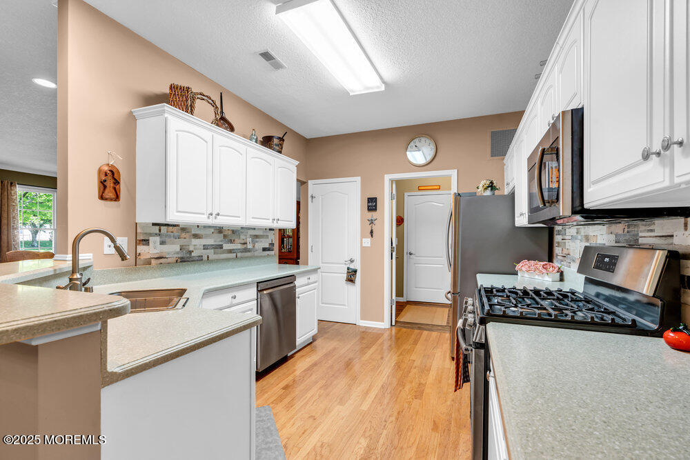 16 Morningside Court, Lakewood, New Jersey image 14