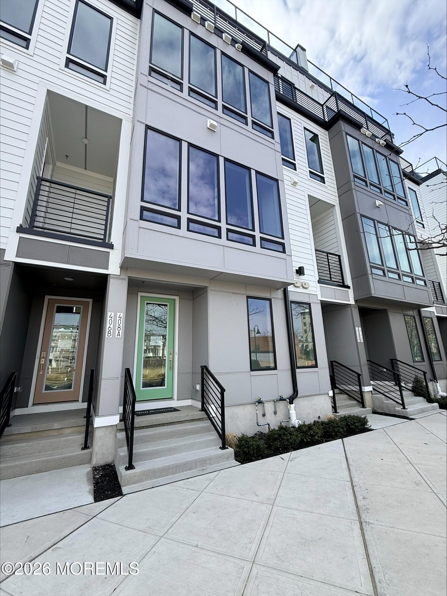 408A Cookman Avenue 309