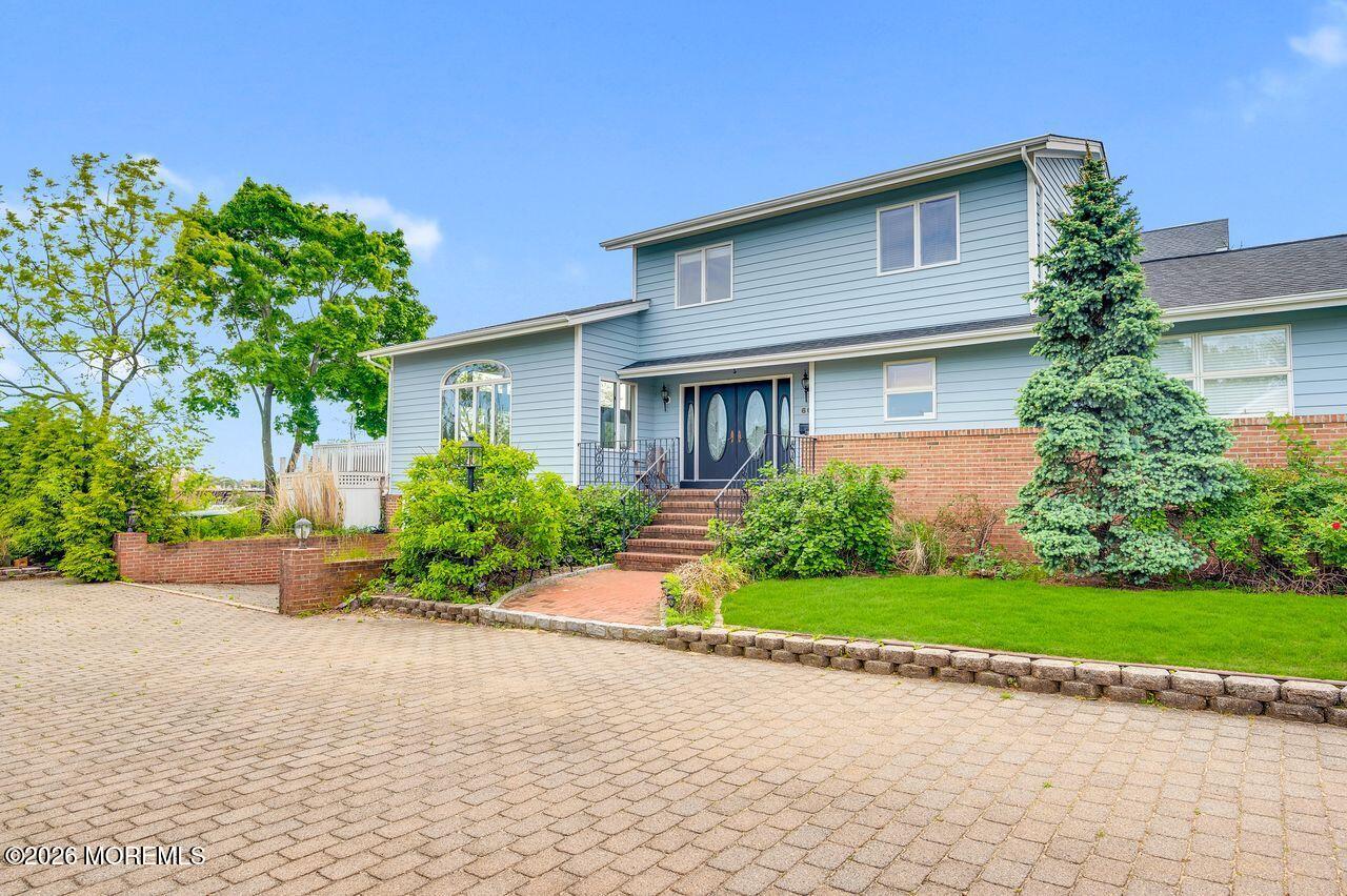 608 Cedarcrest Drive