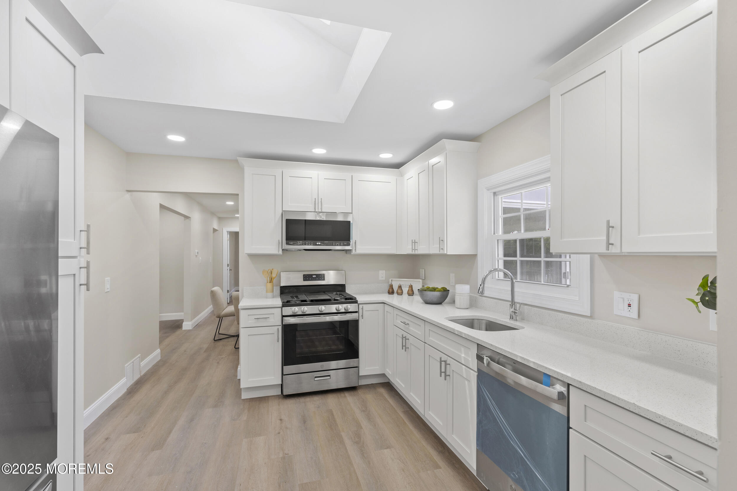 13 Pinehurst Drive, Little Egg Harbor, New Jersey image 16