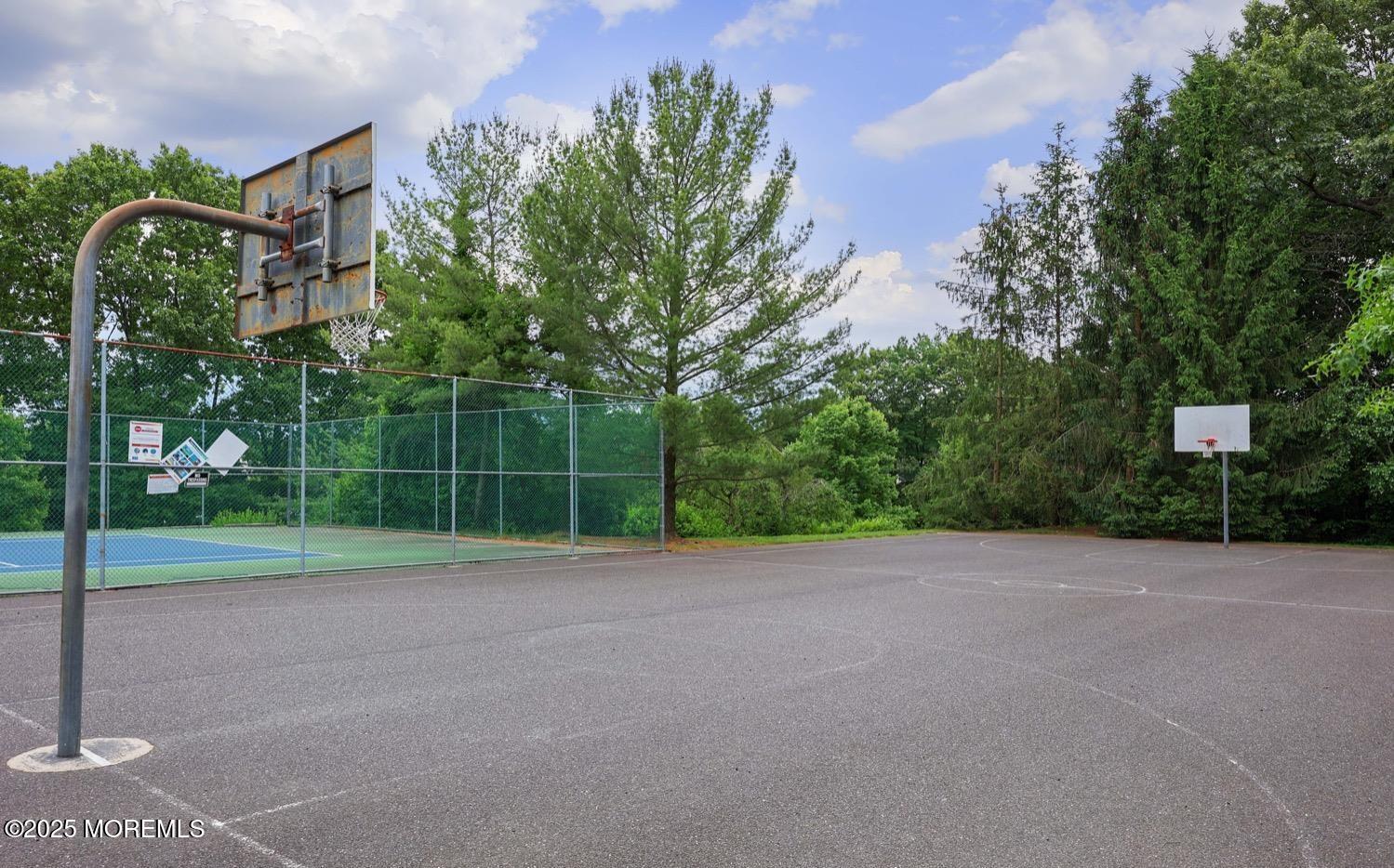 5 Dorchester Drive, East Brunswick, New Jersey image 47