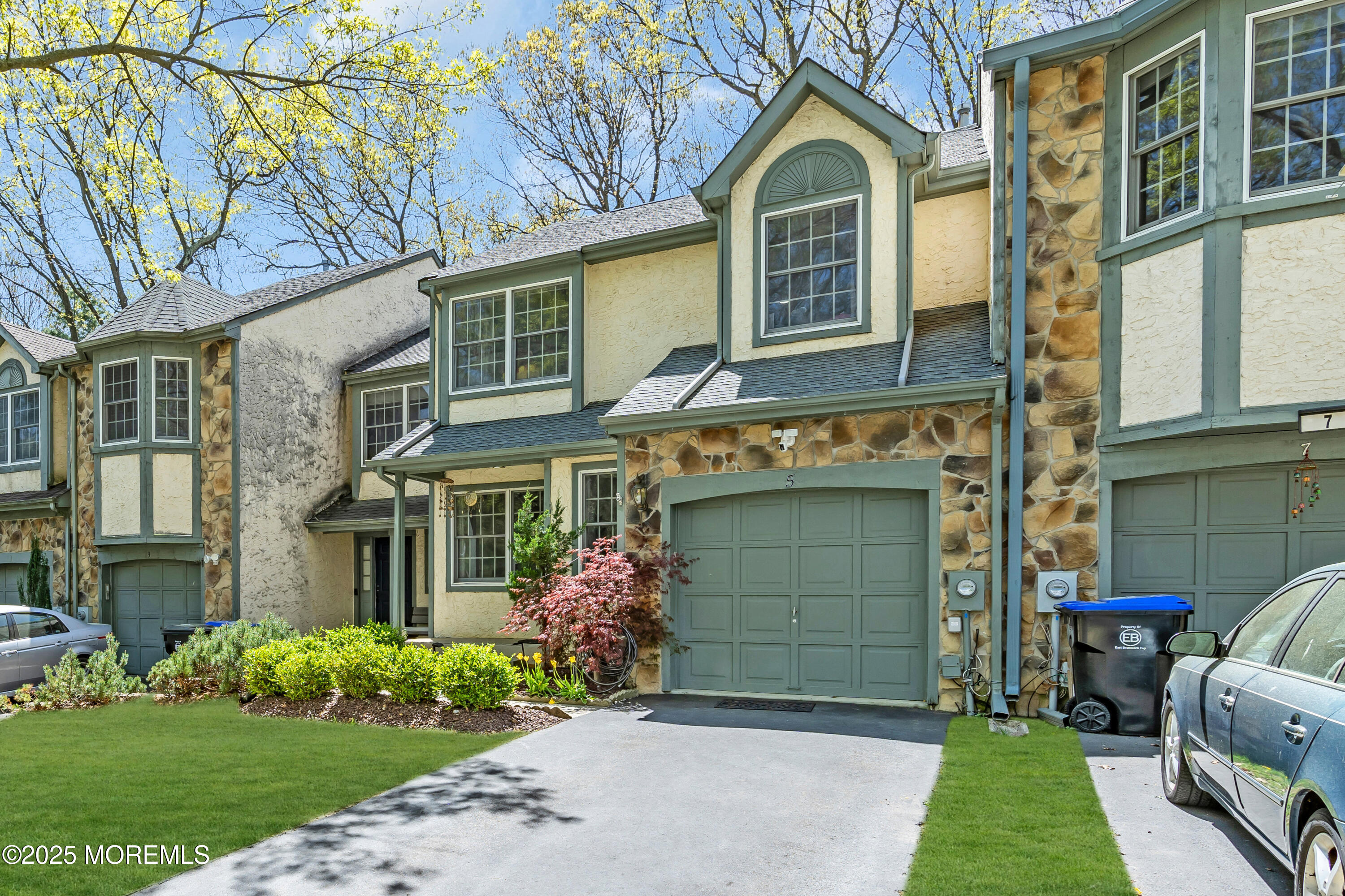 5 Dorchester Drive, East Brunswick, New Jersey image 4