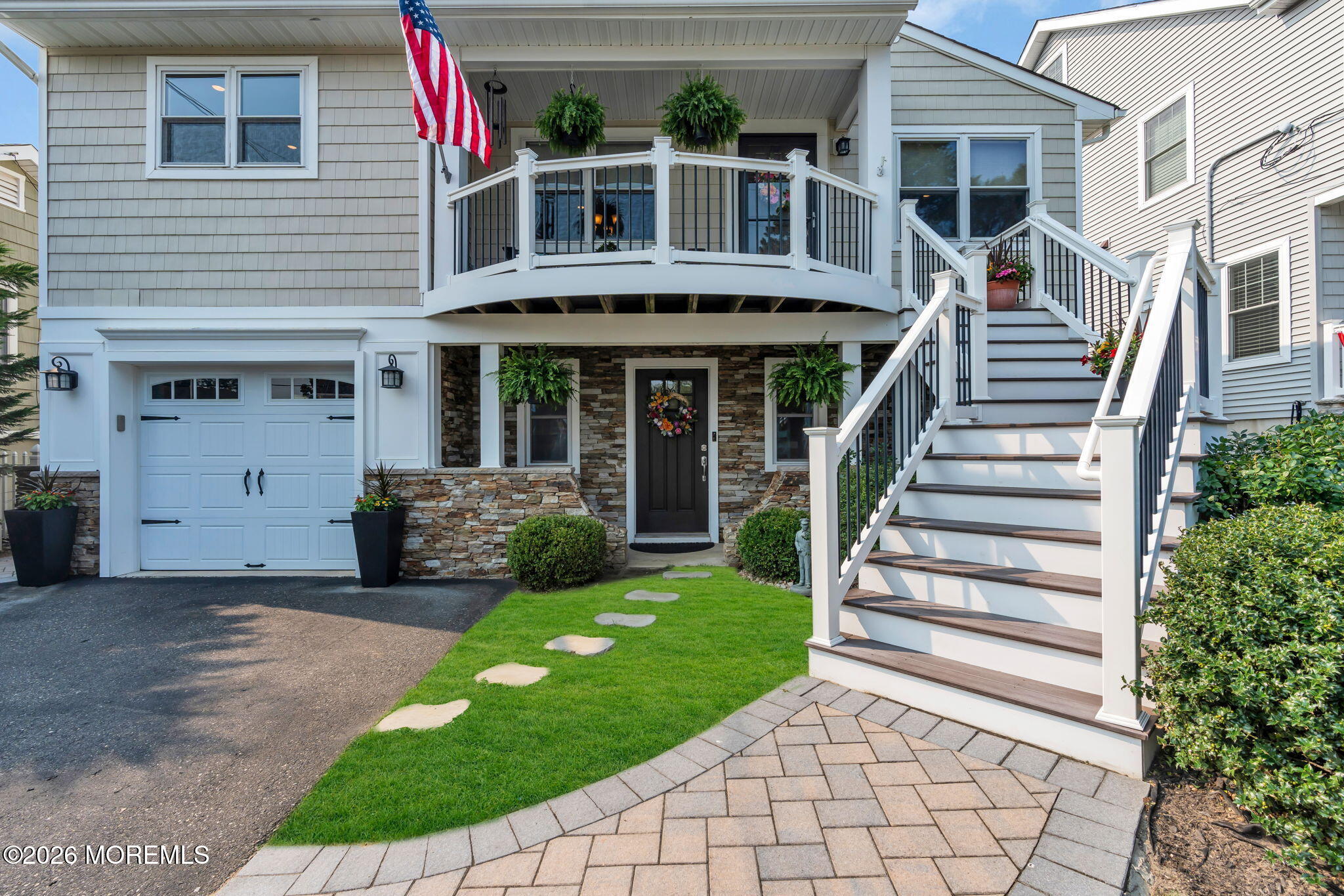 2231 Laurel Drive