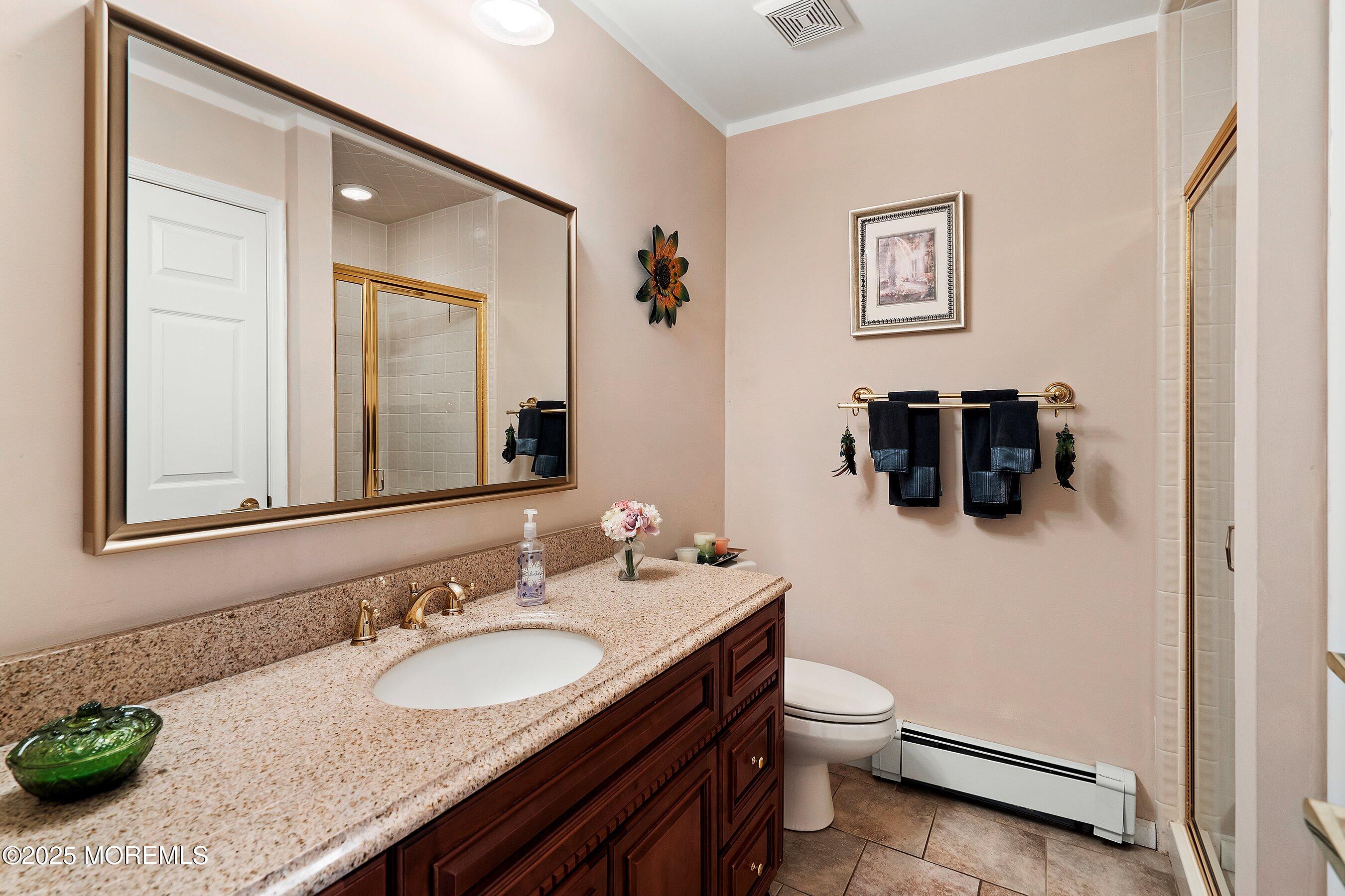 81 Caldwell Terrace, Marlboro, New Jersey image 20