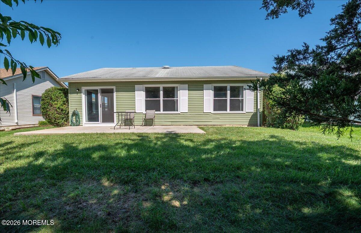 84 Everest Drive S