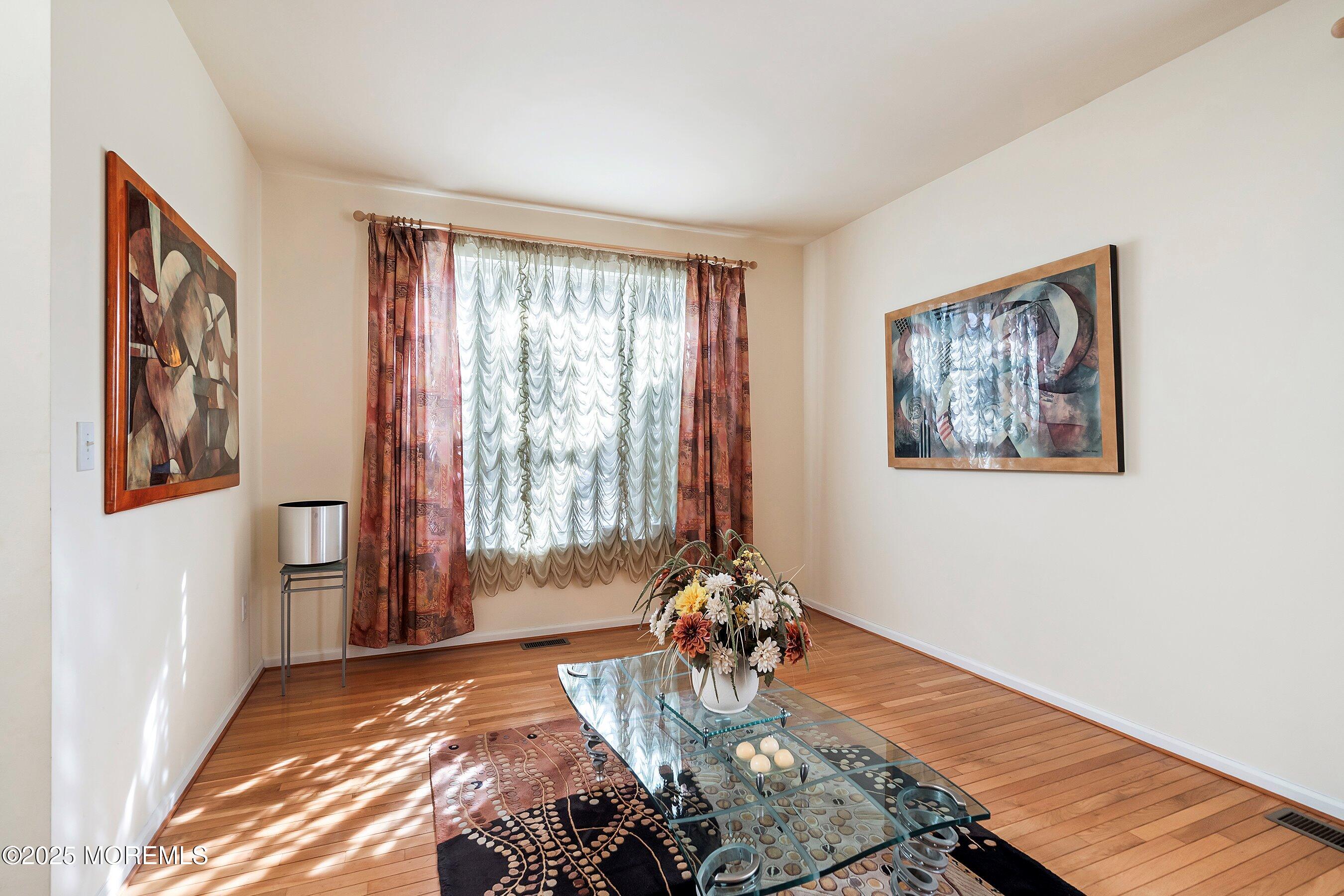 173 Woodcliff Boulevard, Morganville, New Jersey image 3