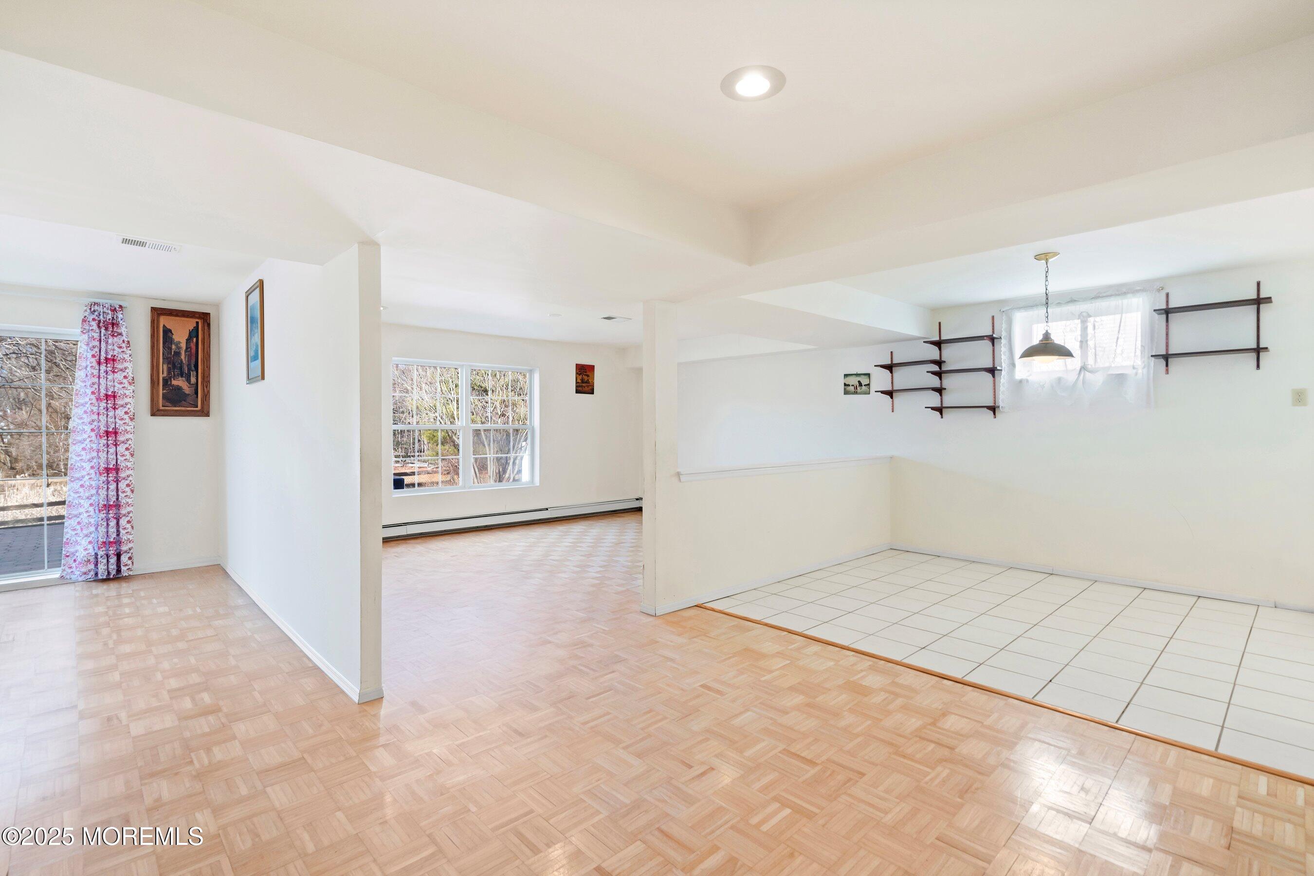 173 Woodcliff Boulevard, Morganville, New Jersey image 11