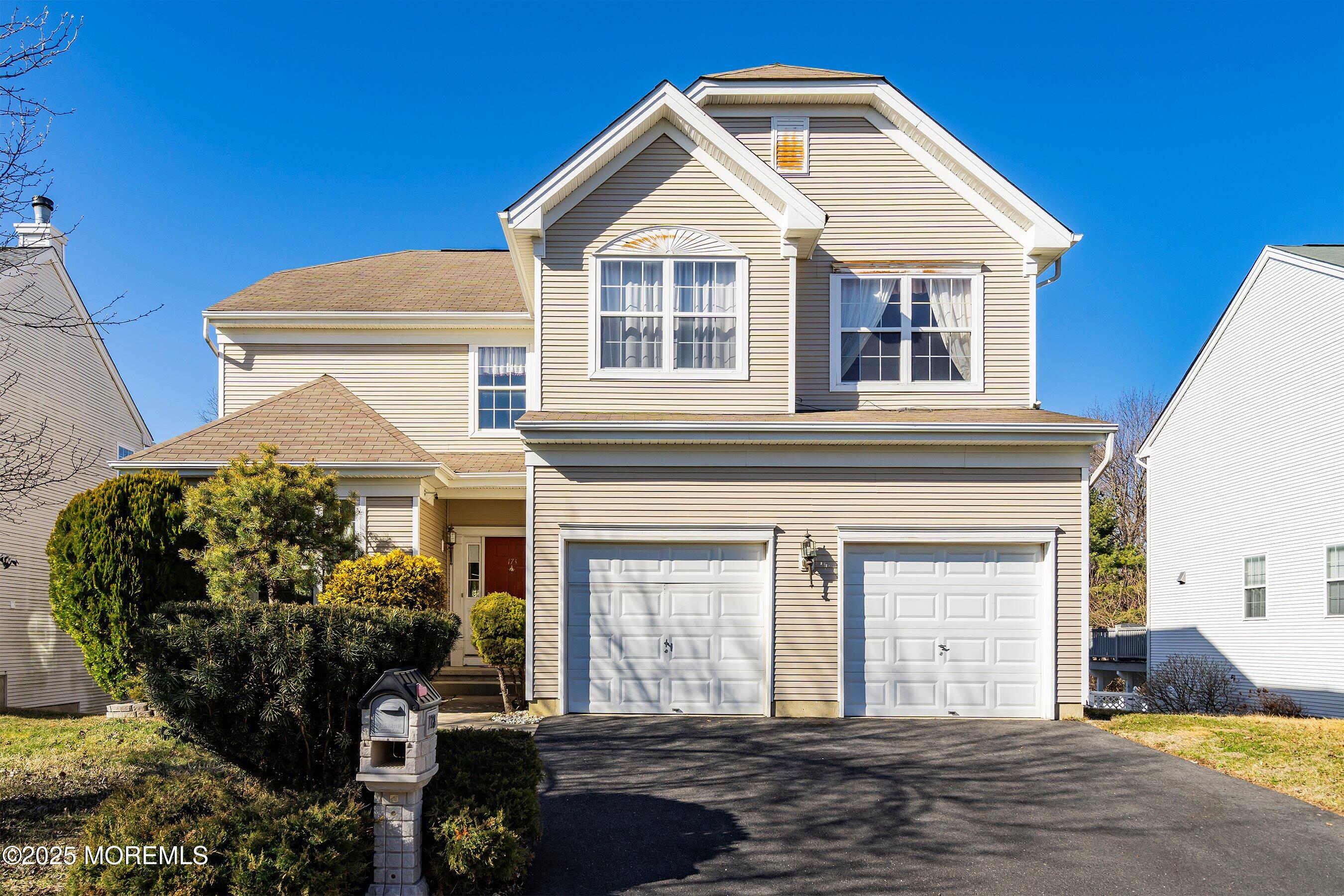 173 Woodcliff Boulevard, Morganville, New Jersey image 1