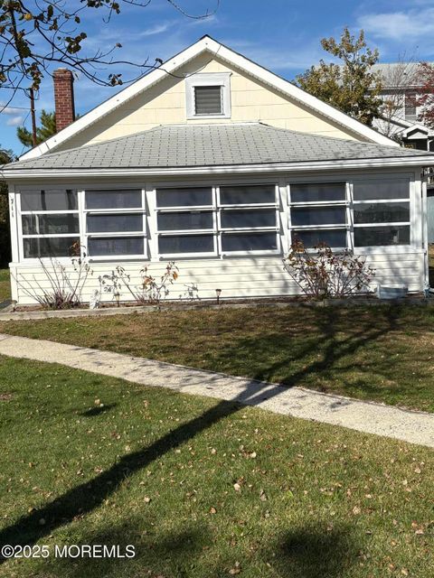 711 Riverside Drive Toms River NJ 08753