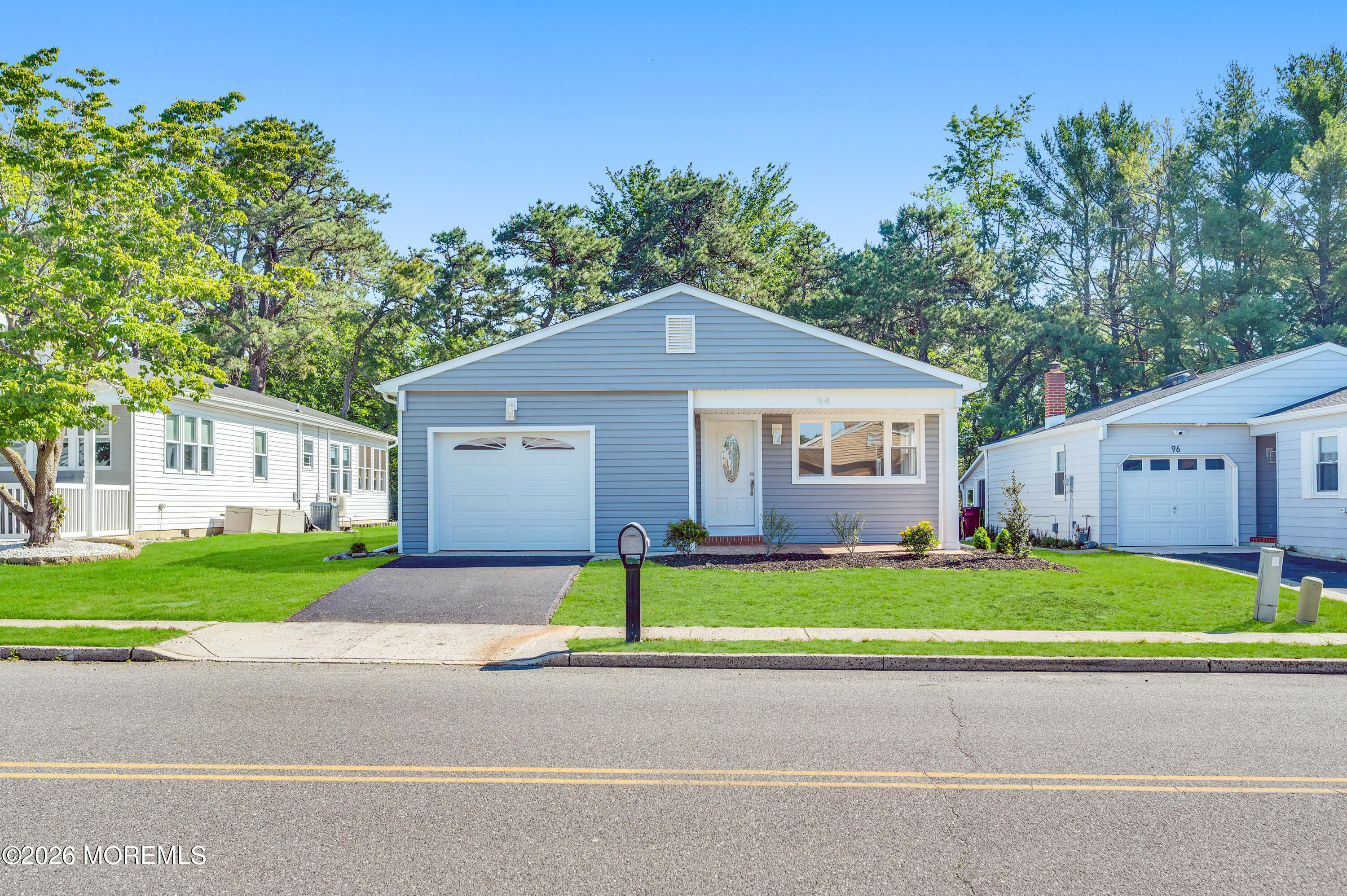 94 Orlando Boulevard