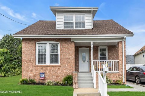 Homes For Sale - 260 County Road<br/> Cliffwood, NJ 07721