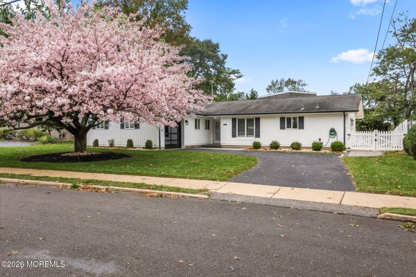 20 MIDDLE LN, LONG BRANCH, NJ 07740 - Image 7733aa9d46548a0f6c5d60b732ffde39/3833493396
