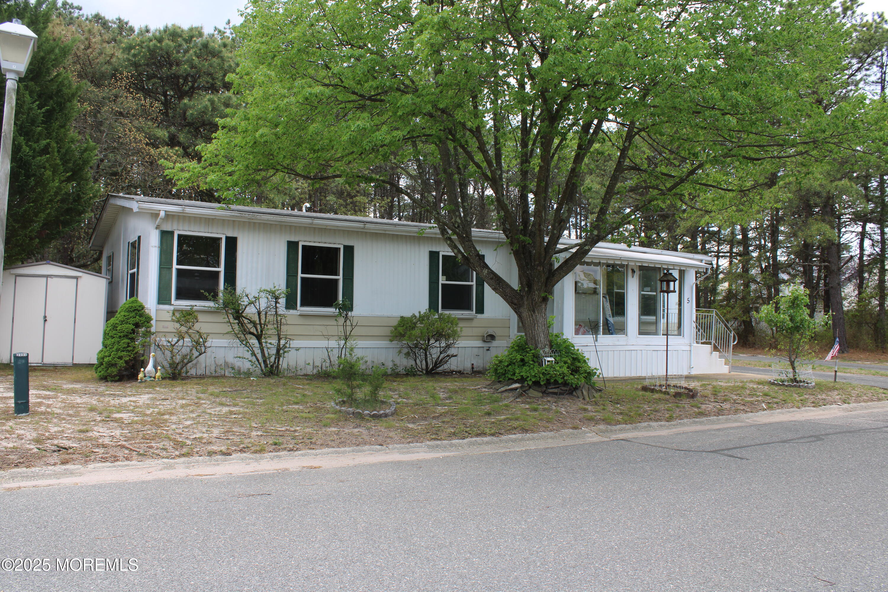5 Parrot Court, Whiting, New Jersey image 4