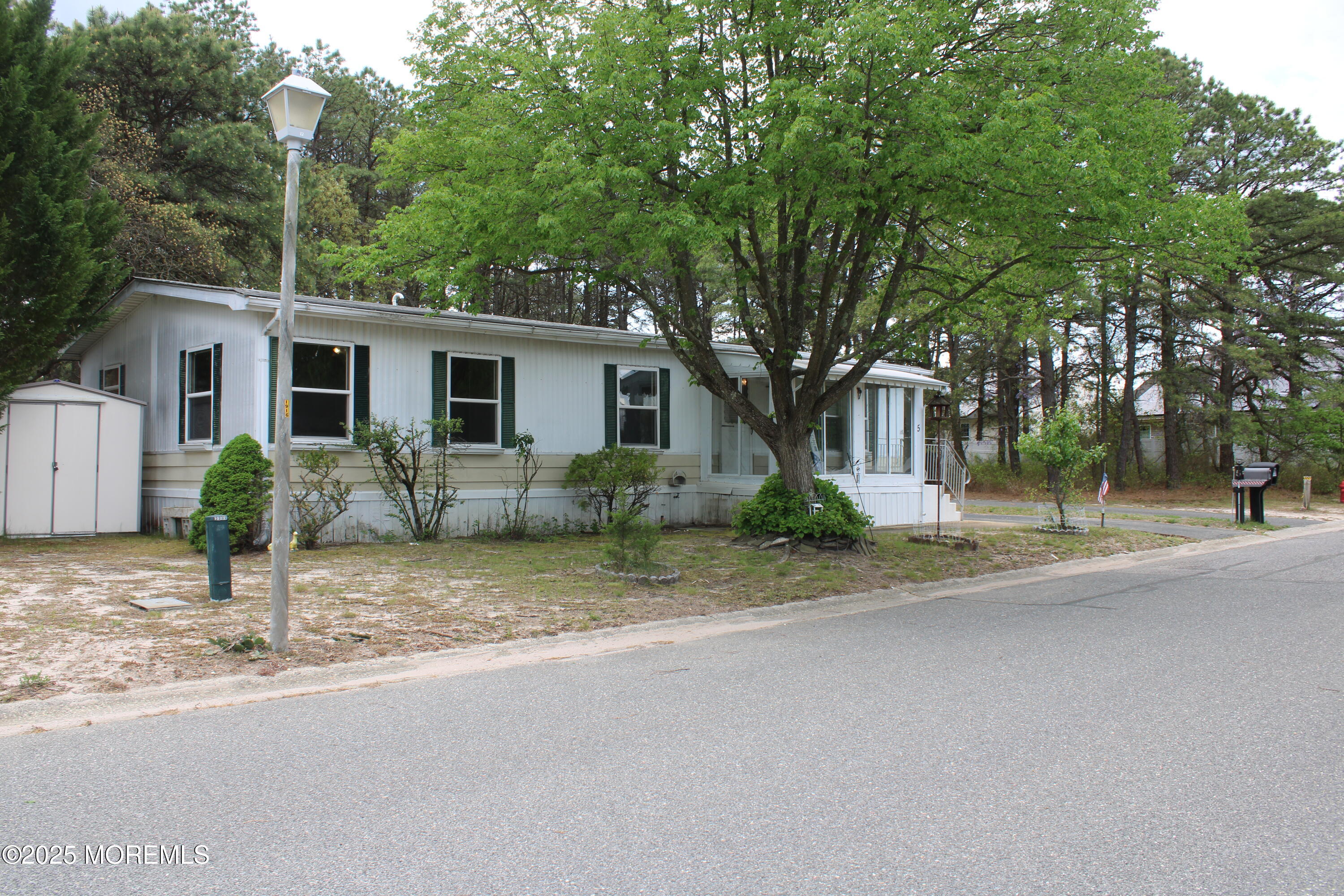 5 Parrot Court, Whiting, New Jersey image 5