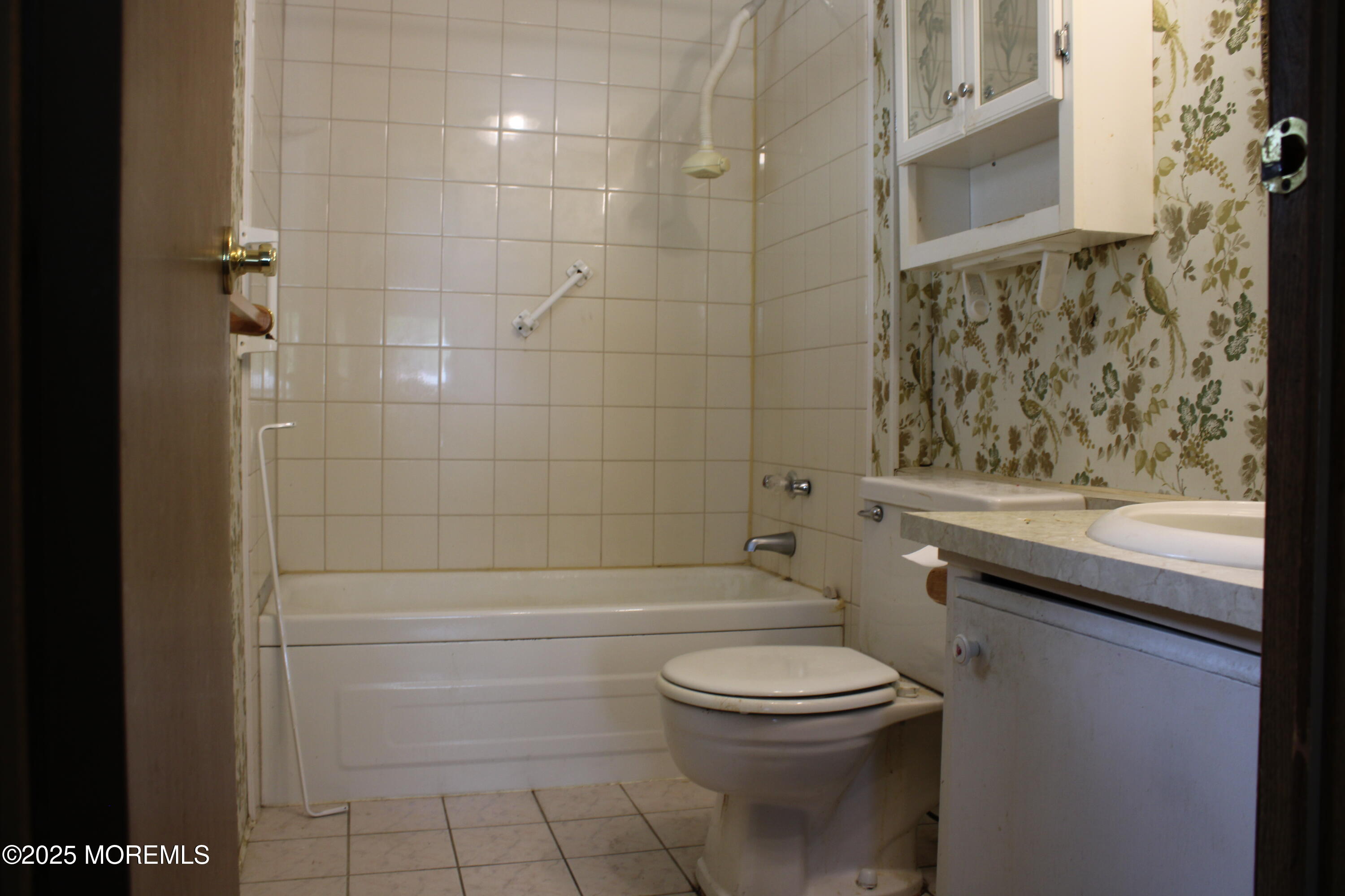 5 Parrot Court, Whiting, New Jersey image 19