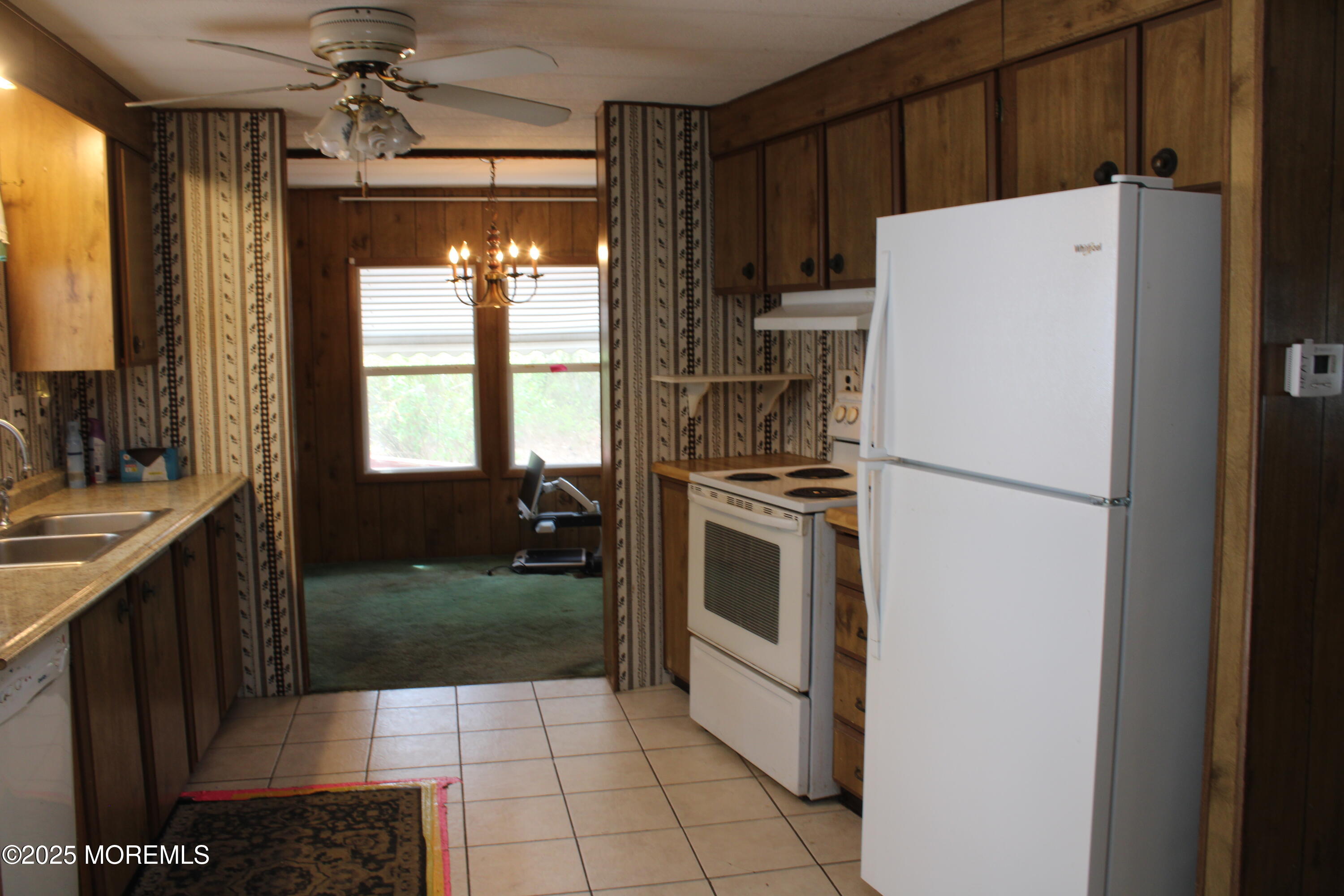 5 Parrot Court, Whiting, New Jersey image 12