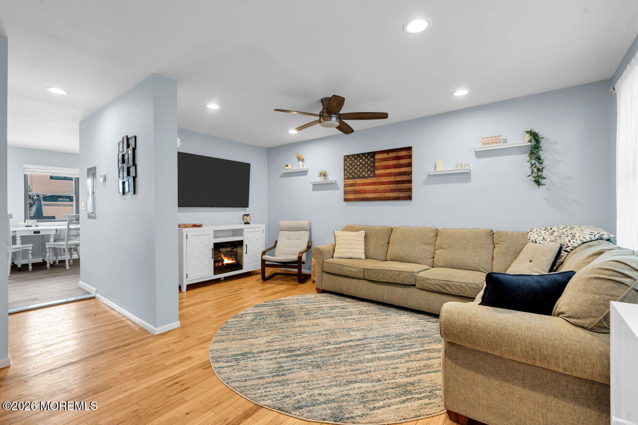 81 Village Green Way