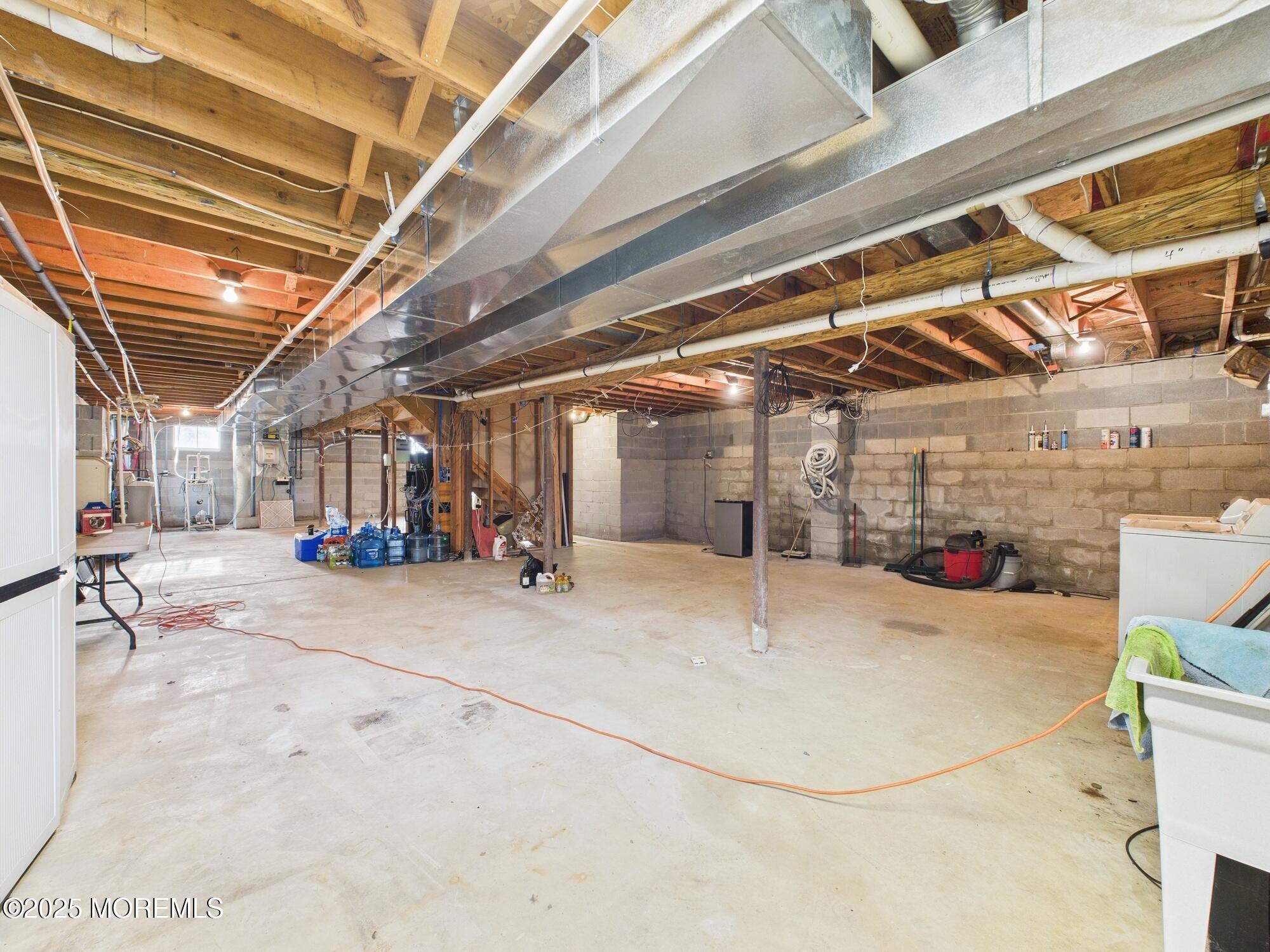 6 Katie Court, Lakewood, New Jersey image 36